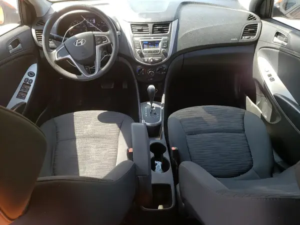 KMHCT5AE3HU310882 2017 HYUNDAI ACCENT - Image 8
