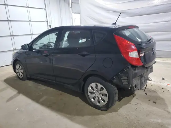 KMHCT5AE3HU312695 2017 HYUNDAI ACCENT - Image 2