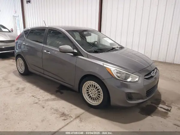 KMHCT5AE3HU317184 2017 HYUNDAI ACCENT - Image 1