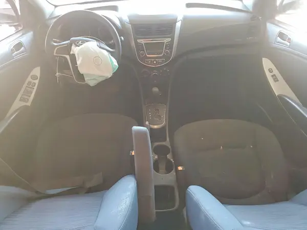 KMHCT5AE3HU318030 2017 HYUNDAI ACCENT - Image 8