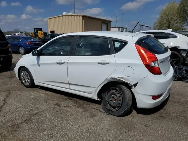 KMHCT5AE3HU319095 2017 HYUNDAI ACCENT - Image 2