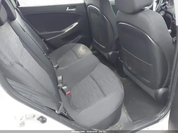 KMHCT5AE3HU325379 2017 HYUNDAI ACCENT - Image 8