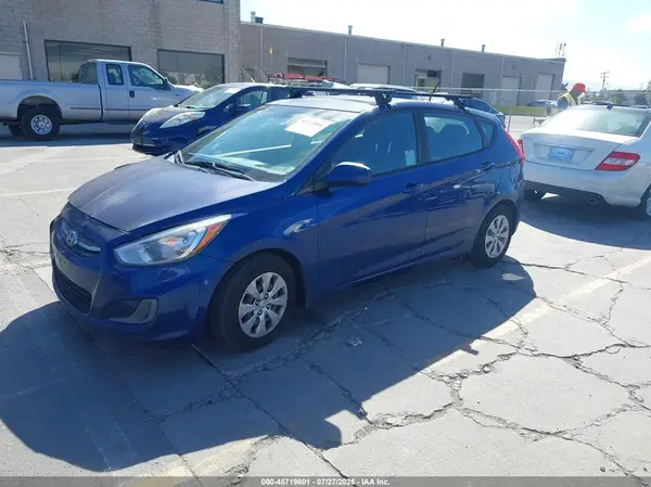 KMHCT5AE3HU331439 2017 HYUNDAI ACCENT - Image 2