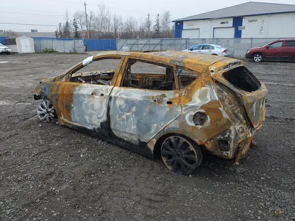 KMHCT5AE3HU332414 2017 HYUNDAI ACCENT - Image 2