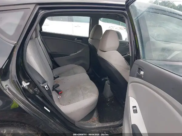 KMHCT5AE3HU335278 2017 HYUNDAI ACCENT - Image 8