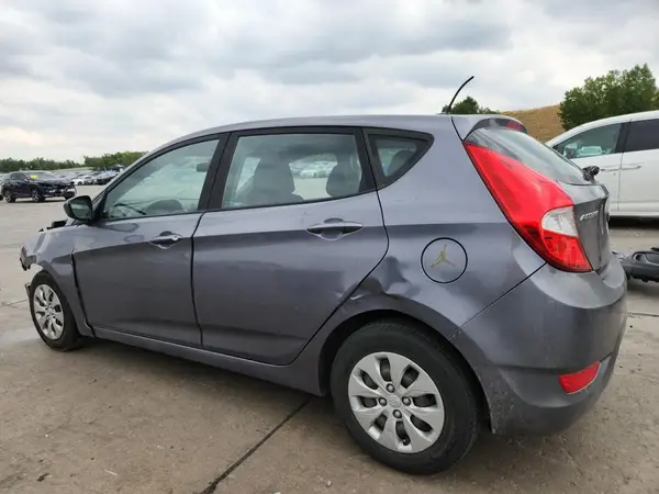 KMHCT5AE3HU335409 2017 HYUNDAI ACCENT - Image 2