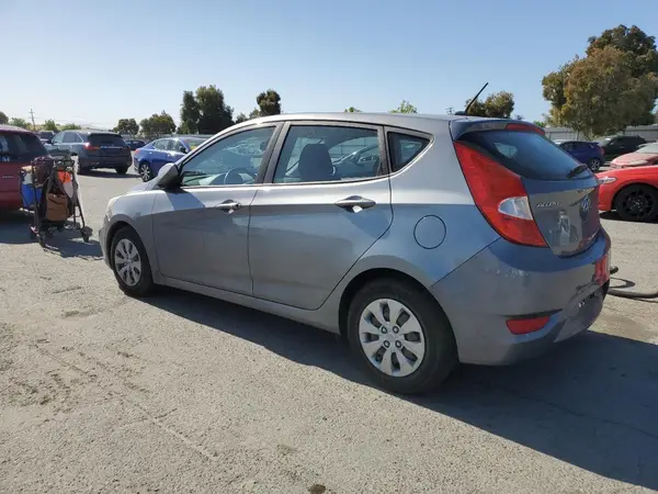 KMHCT5AE3HU335412 2017 HYUNDAI ACCENT - Image 2