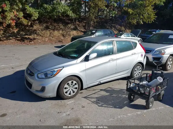 KMHCT5AE3HU341274 2017 HYUNDAI ACCENT - Image 2