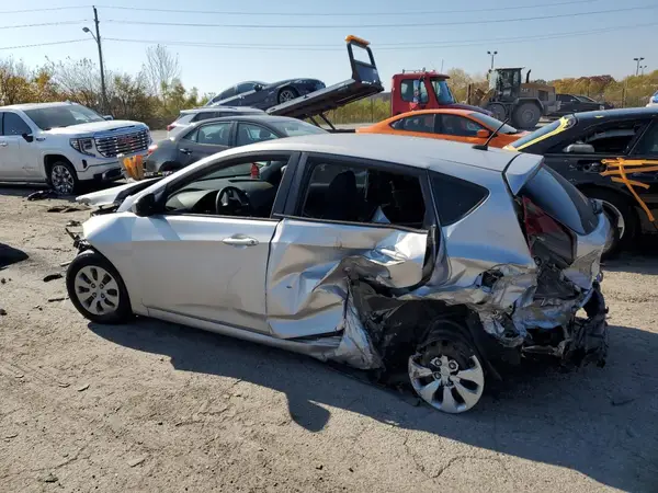 KMHCT5AE3HU349438 2017 HYUNDAI ACCENT - Image 2