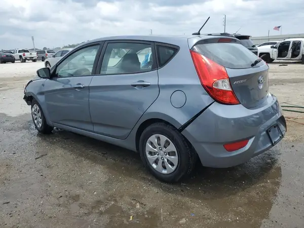 KMHCT5AE3HU355627 2017 HYUNDAI ACCENT - Image 2