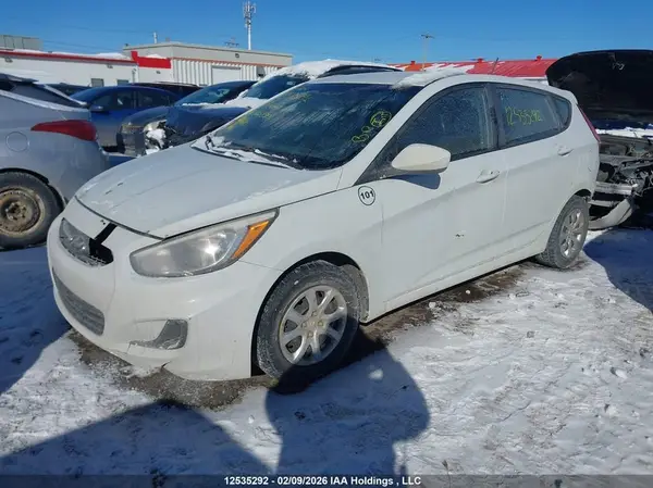 KMHCT5AE3HU360830 2017 HYUNDAI ACCENT - Image 2