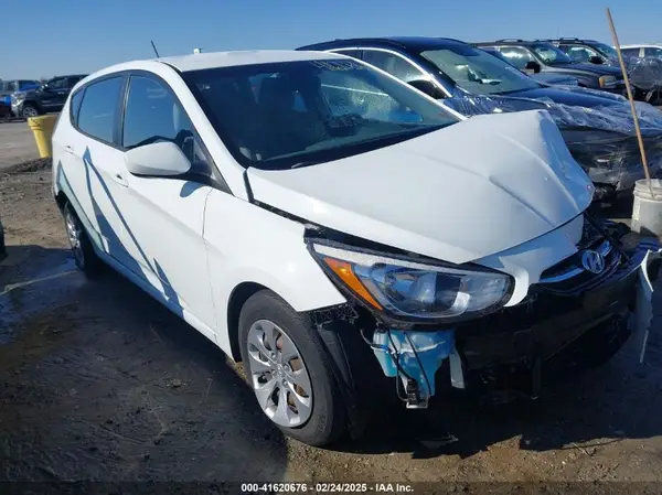 KMHCT5AE4GU236936 2016 HYUNDAI ACCENT - Image 1