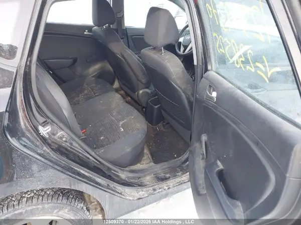 KMHCT5AE4GU238525 2016 HYUNDAI ACCENT - Image 8