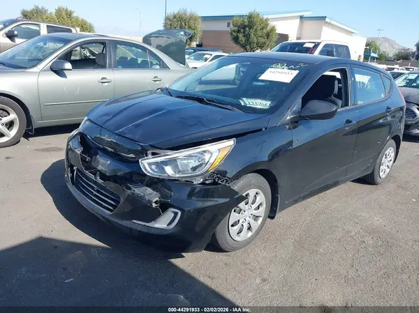 KMHCT5AE4GU244020 2016 HYUNDAI ACCENT - Image 2