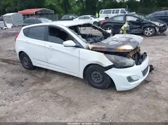 KMHCT5AE4GU248228 2016 HYUNDAI ACCENT