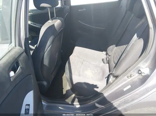 KMHCT5AE4GU255230 2016 HYUNDAI ACCENT - Image 8