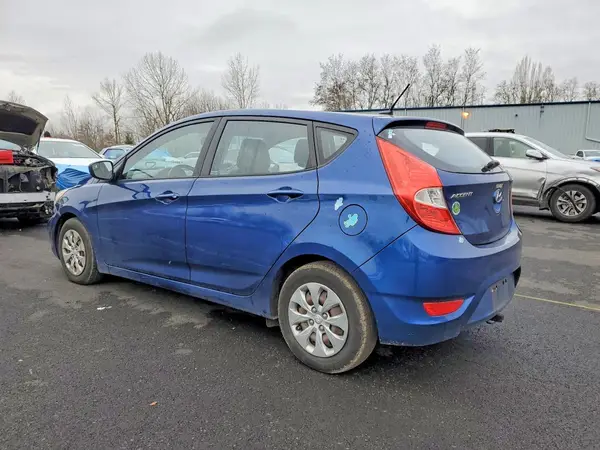 KMHCT5AE4GU255552 2016 HYUNDAI ACCENT - Image 2