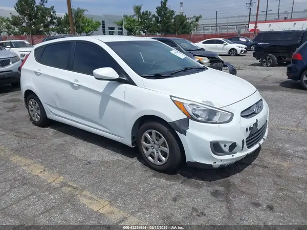 KMHCT5AE4GU262761 2016 HYUNDAI ACCENT - Image 1