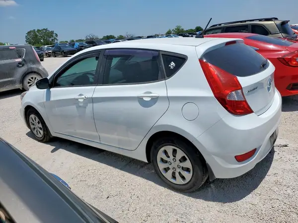 KMHCT5AE4GU270505 2016 HYUNDAI ACCENT - Image 2