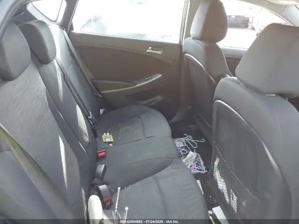 KMHCT5AE4GU291029 2016 HYUNDAI ACCENT - Image 8