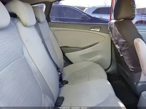KMHCT5AE4HU312673 2017 HYUNDAI ACCENT - Image 8