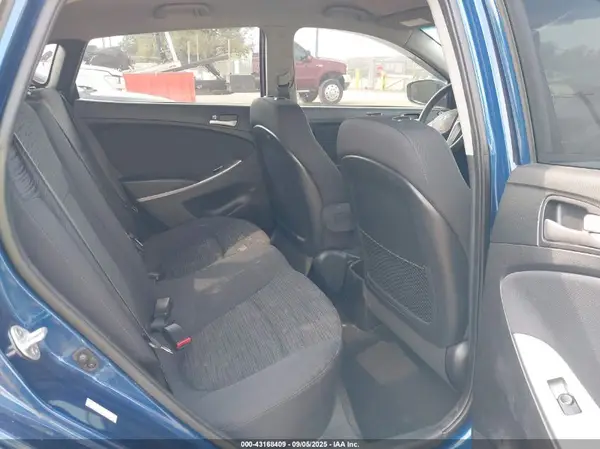 KMHCT5AE4HU320434 2017 HYUNDAI ACCENT - Image 8