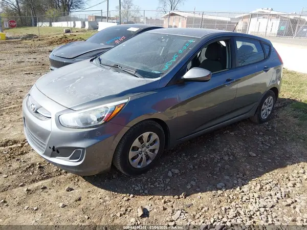KMHCT5AE4HU320689 2017 HYUNDAI ACCENT - Image 2