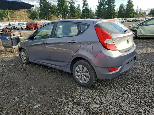KMHCT5AE4HU326038 2017 HYUNDAI ACCENT - Image 2