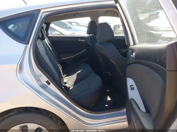 KMHCT5AE4HU326427 2017 HYUNDAI ACCENT - Image 8