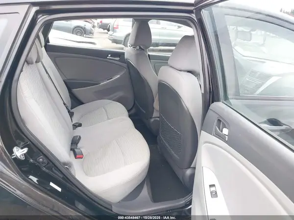 KMHCT5AE4HU332809 2017 HYUNDAI ACCENT - Image 8