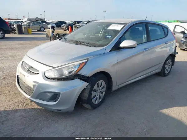 KMHCT5AE4HU334480 2017 HYUNDAI ACCENT - Image 2