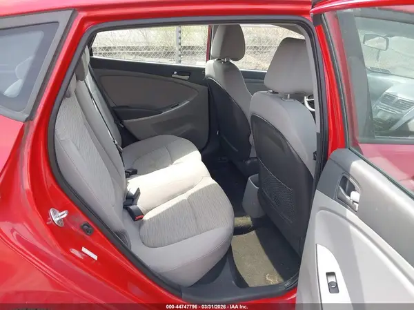 KMHCT5AE4HU335581 2017 HYUNDAI ACCENT - Image 8