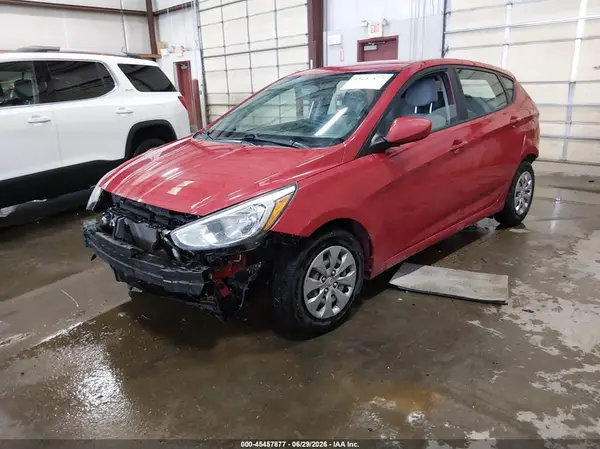 KMHCT5AE4HU341932 2017 HYUNDAI ACCENT - Image 2