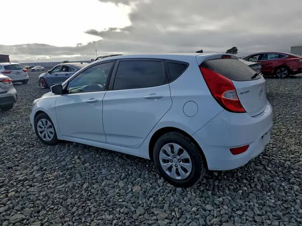 KMHCT5AE4HU343244 2017 HYUNDAI ACCENT - Image 2