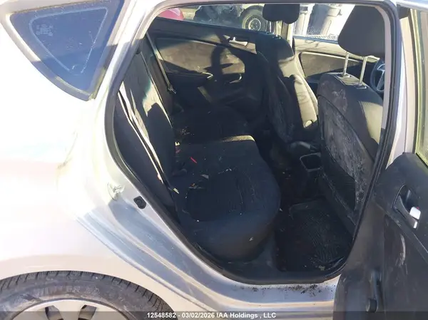 KMHCT5AE4HU352512 2017 HYUNDAI ACCENT - Image 8