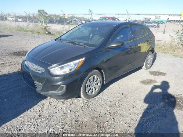 KMHCT5AE4HU371349 2017 HYUNDAI ACCENT - Image 2