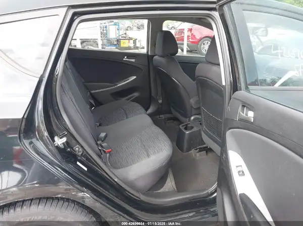 KMHCT5AE5GU236878 2016 HYUNDAI ACCENT - Image 8
