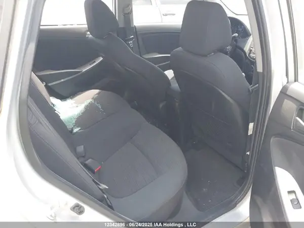 KMHCT5AE5GU242714 2016 HYUNDAI ACCENT - Image 8