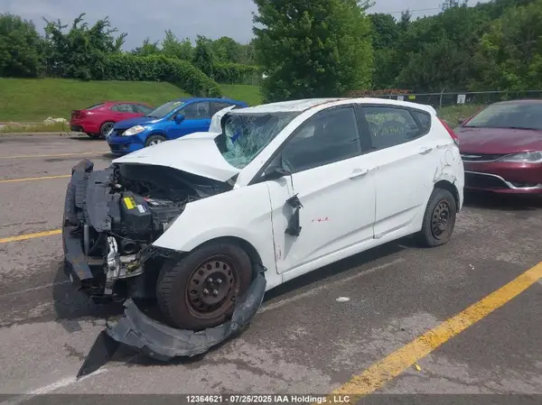 KMHCT5AE5GU248464 2016 HYUNDAI ACCENT - Image 2