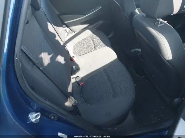 KMHCT5AE5GU251686 2016 HYUNDAI ACCENT - Image 8