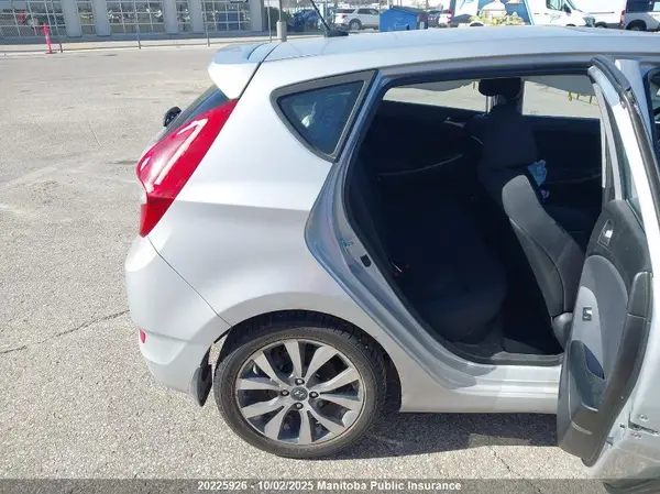 KMHCT5AE5GU253714 2016 HYUNDAI ACCENT - Image 8