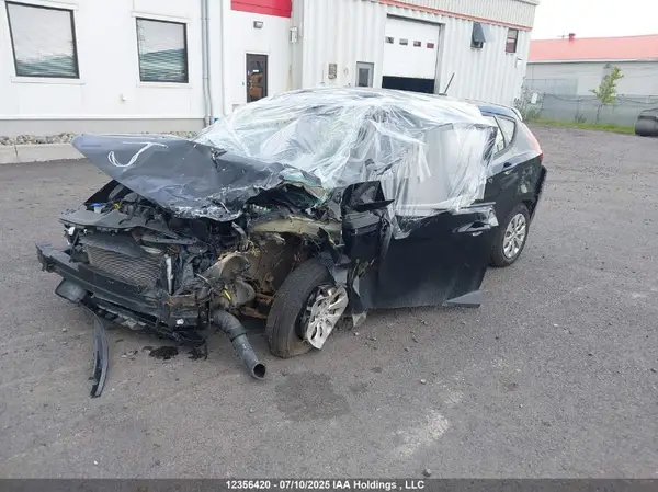 KMHCT5AE5GU254409 2016 HYUNDAI ACCENT - Image 2