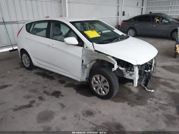 KMHCT5AE5GU259559 2016 HYUNDAI ACCENT - Image 1
