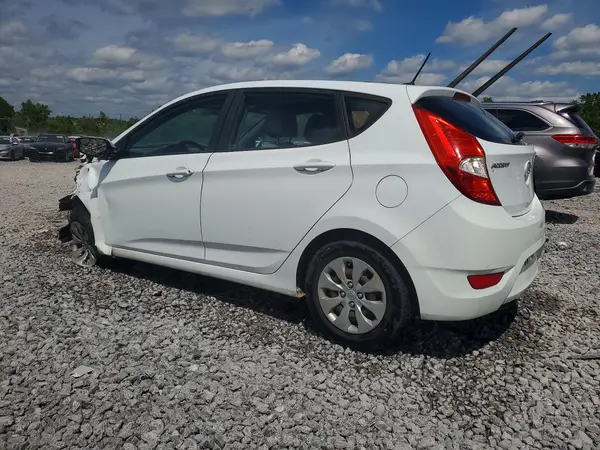 KMHCT5AE5GU272800 2016 HYUNDAI ACCENT - Image 2