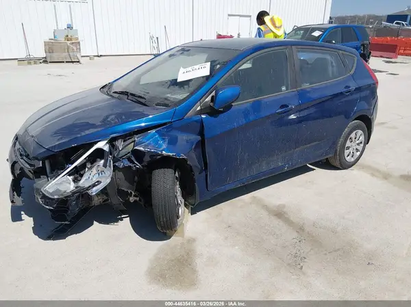 KMHCT5AE5GU275616 2016 HYUNDAI ACCENT - Image 2