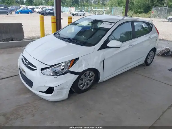 KMHCT5AE5GU277091 2016 HYUNDAI ACCENT - Image 2