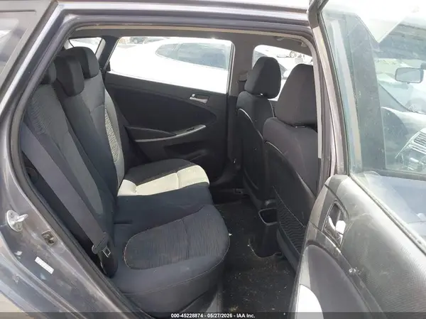 KMHCT5AE5GU279827 2016 HYUNDAI ACCENT - Image 8