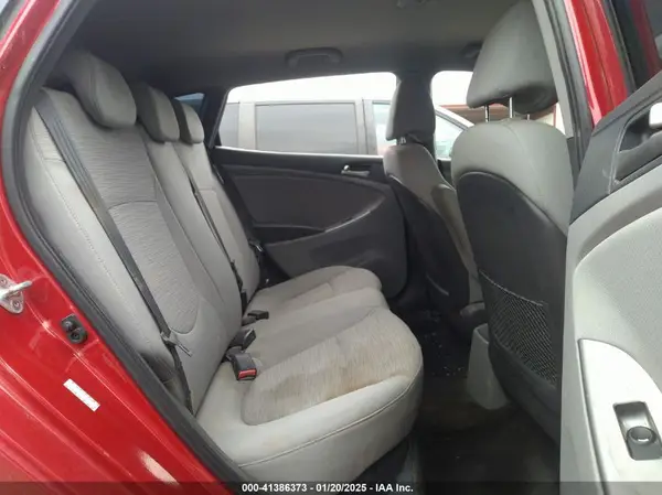 KMHCT5AE5GU280704 2016 HYUNDAI ACCENT - Image 8