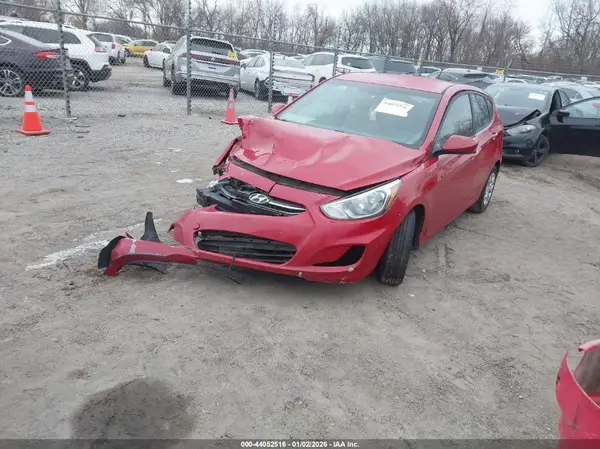 KMHCT5AE5GU286163 2016 HYUNDAI ACCENT - Image 2