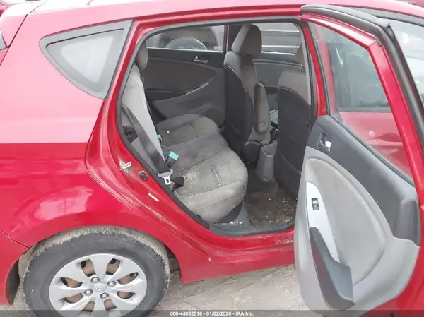 KMHCT5AE5GU286163 2016 HYUNDAI ACCENT - Image 8